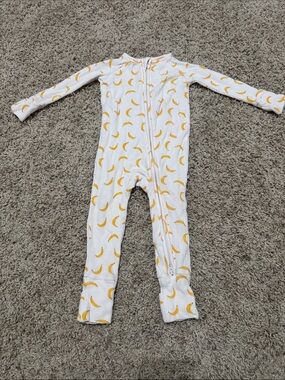 Kids White Banana-Print One-Piece Pajamas